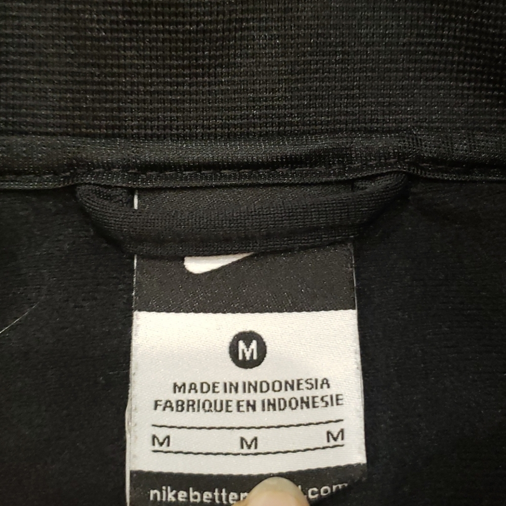 Nike jacket - Picture 3 of 6